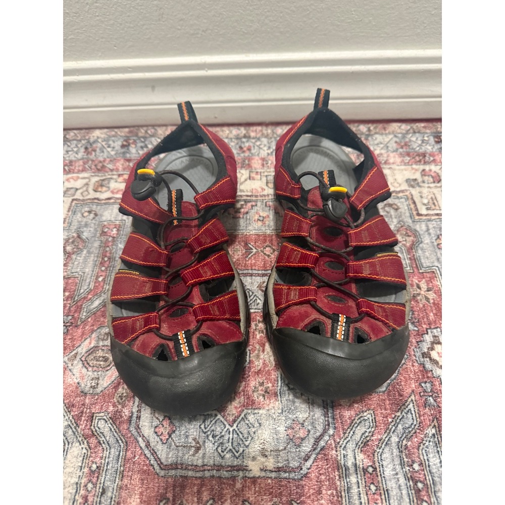 KEEN Newport H2‎ Water Sandals Red Youth Size 9